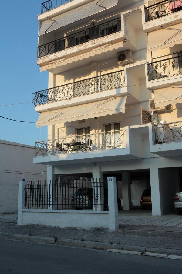 Nea Kallikrateia Apartment Chrisandro מראה חיצוני תמונה