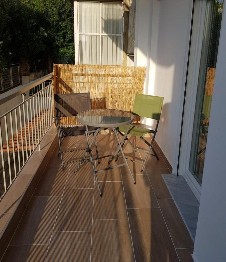 Nea Kallikrateia Apartment Chrisandro מראה חיצוני תמונה
